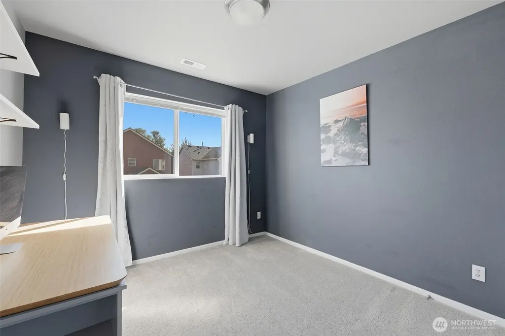 6321 Park Street E Fife WA 98424