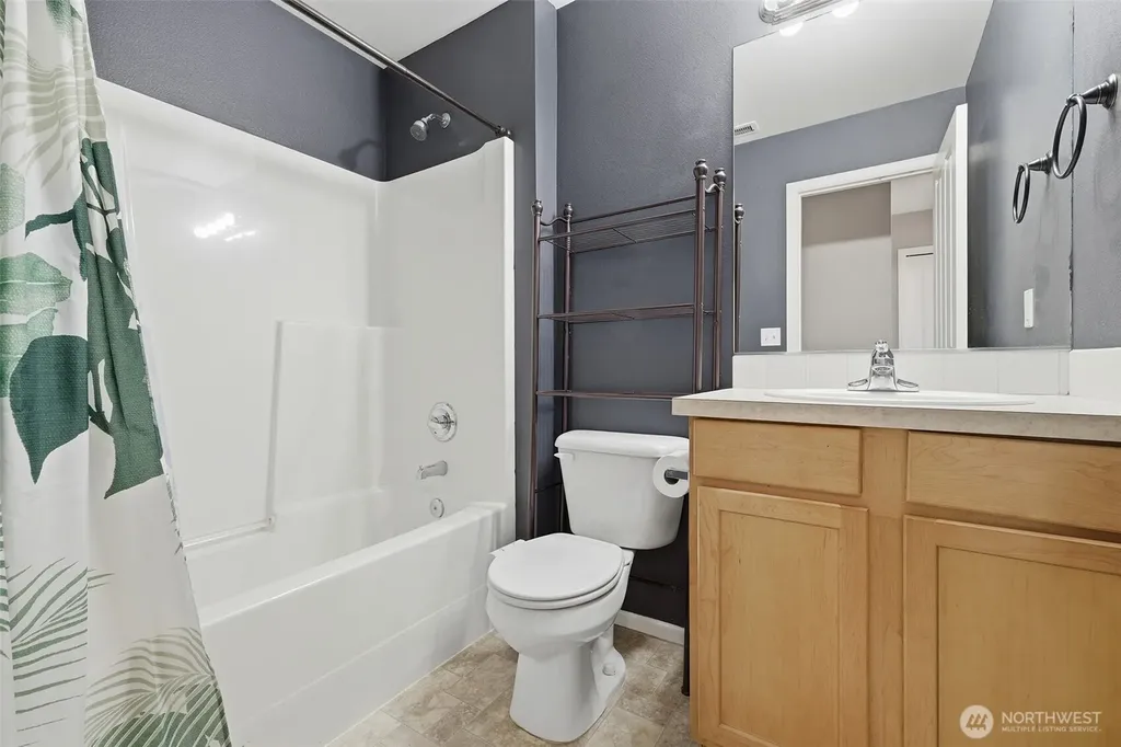 6321 Park Street E Fife WA 98424