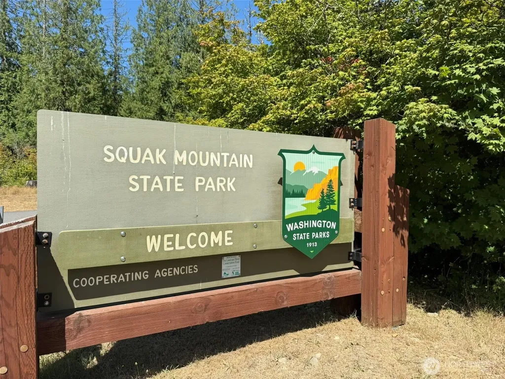 13921 217th Avenue SE Issaquah WA 98027