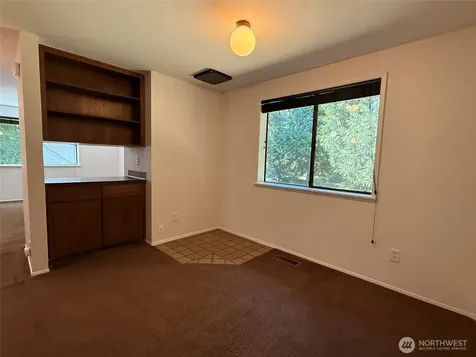 13921 217th Avenue SE Issaquah WA 98027