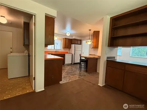 13921 217th Avenue SE Issaquah WA 98027