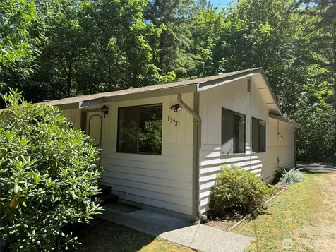 13921 217th Avenue SE Issaquah WA 98027
