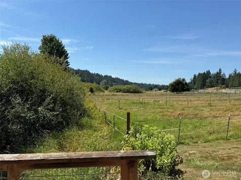 13921 217th Avenue SE Issaquah WA 98027
