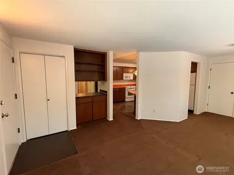 13921 217th Avenue SE Issaquah WA 98027