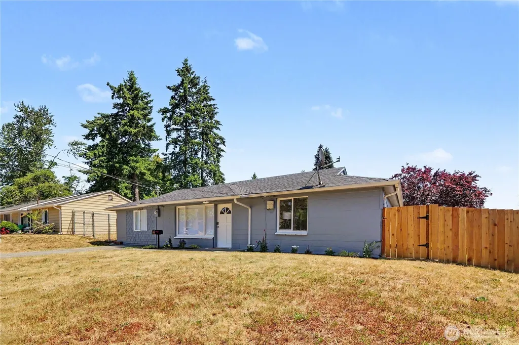 24305 58th Place W Mountlake Terrace WA 98043