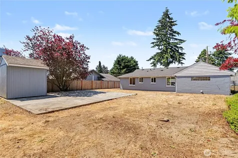 24305 58th Place W Mountlake Terrace WA 98043