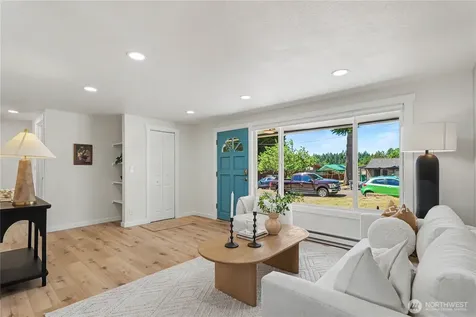 24305 58th Place W Mountlake Terrace WA 98043