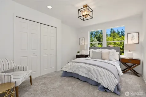 633 Klickitat Place NE Bainbridge Island WA 98110