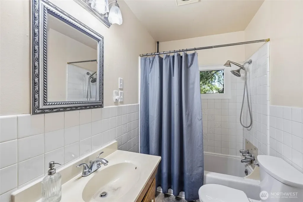 4970 Morgan Drive Blaine WA 98230