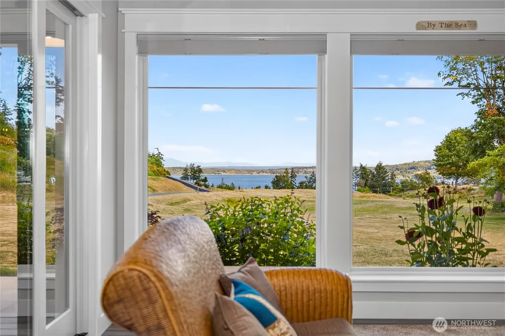 2115 Chinook Ridge Lane Oak Harbor WA 98277