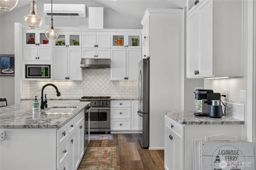 2115 Chinook Ridge Lane Oak Harbor WA 98277