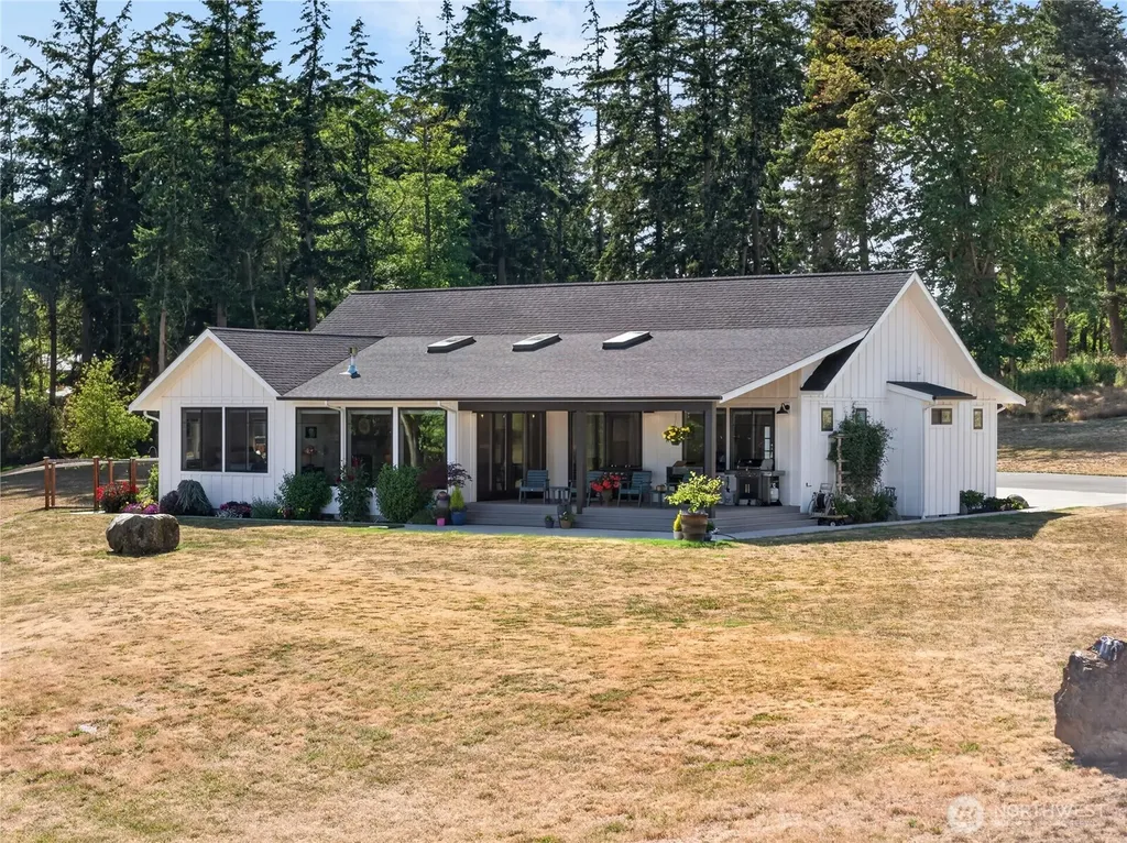 2115 Chinook Ridge Lane Oak Harbor WA 98277
