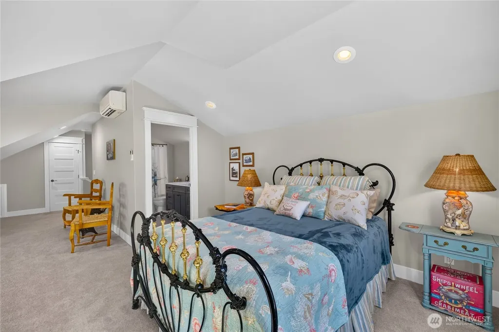 2115 Chinook Ridge Lane Oak Harbor WA 98277