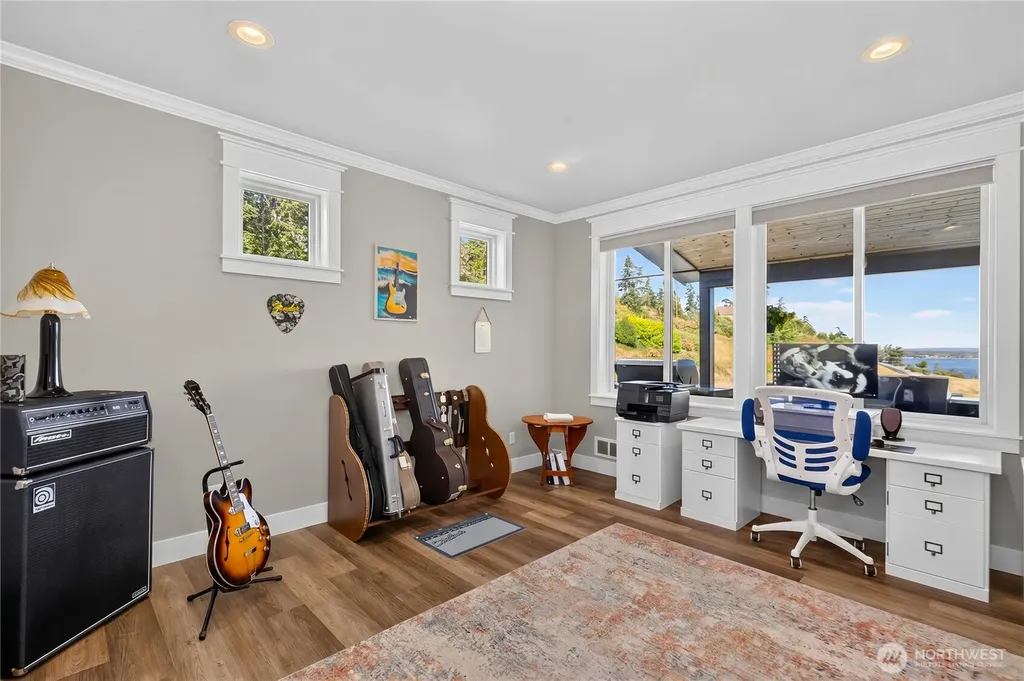 2115 Chinook Ridge Lane Oak Harbor WA 98277