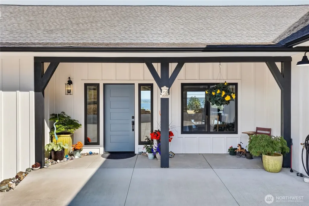 2115 Chinook Ridge Lane Oak Harbor WA 98277