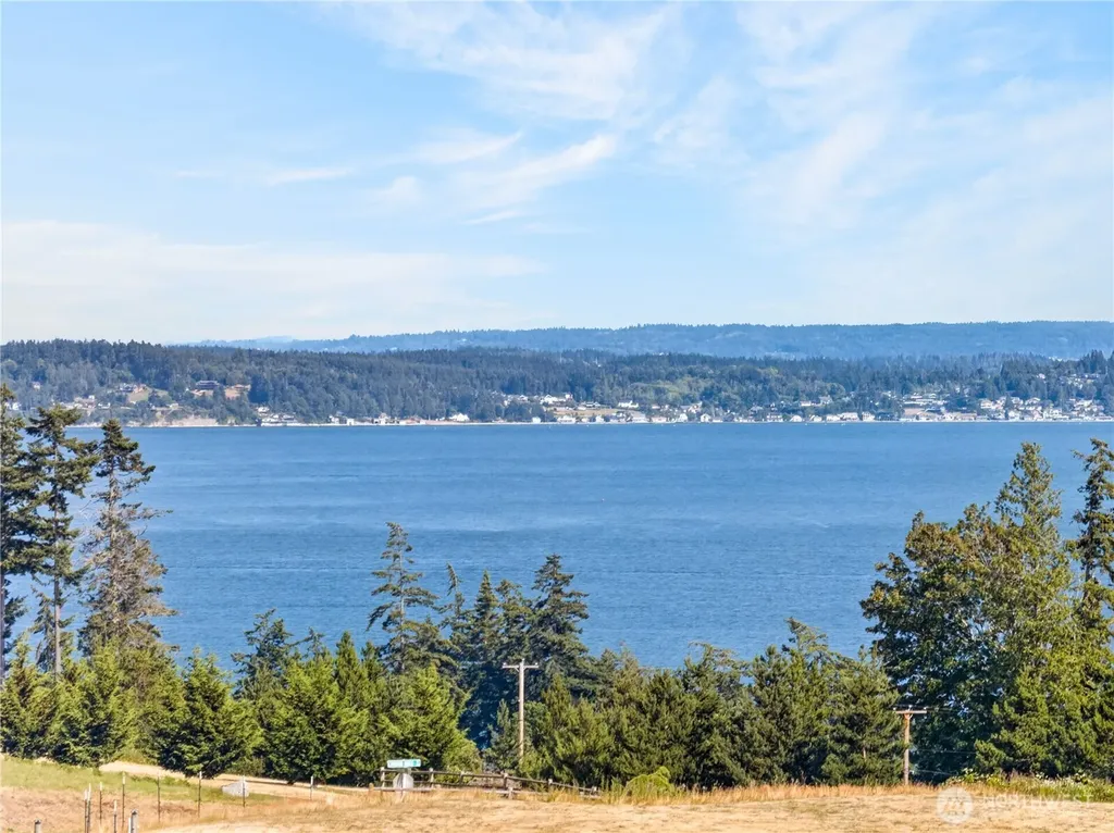 2115 Chinook Ridge Lane Oak Harbor WA 98277
