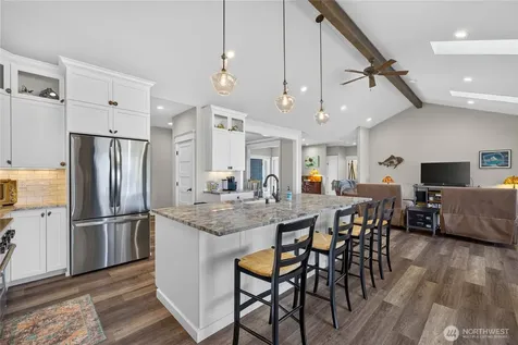 2115 Chinook Ridge Lane Oak Harbor WA 98277