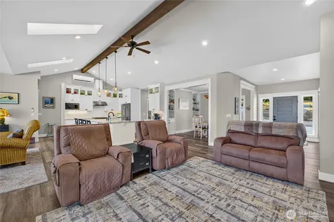 2115 Chinook Ridge Lane Oak Harbor WA 98277