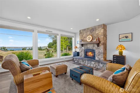 2115 Chinook Ridge Lane Oak Harbor WA 98277