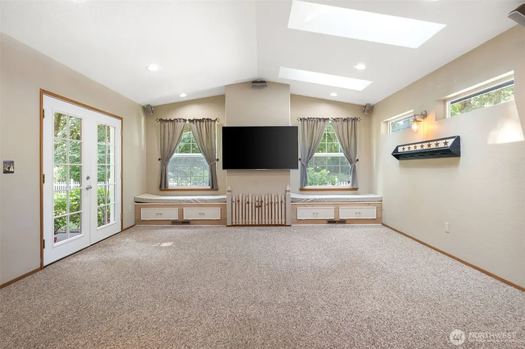 6808 Old Forest Lane SE Tumwater WA 98501