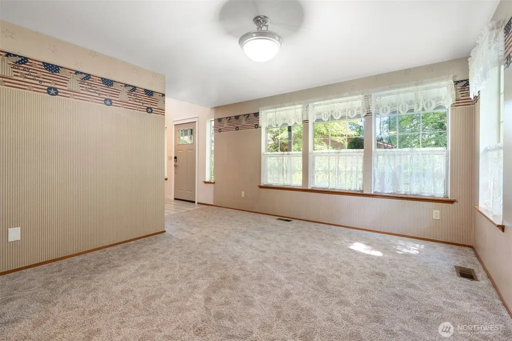 6808 Old Forest Lane SE Tumwater WA 98501