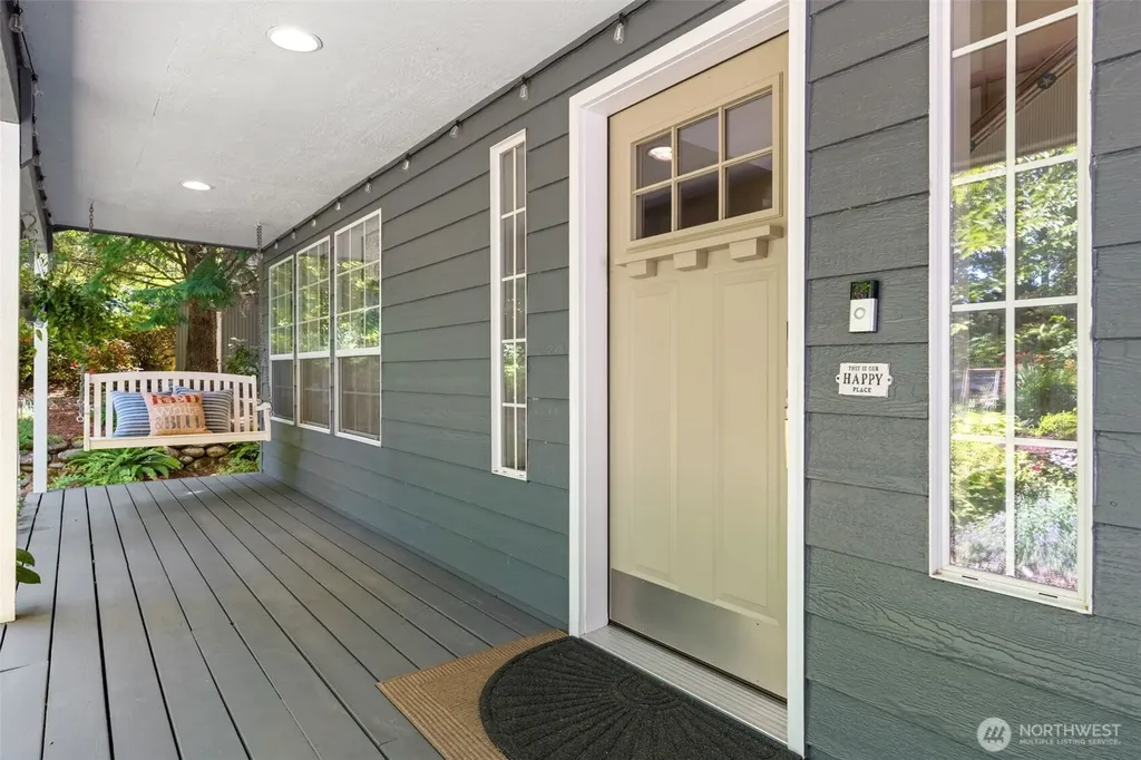 6808 Old Forest Lane SE Tumwater WA 98501