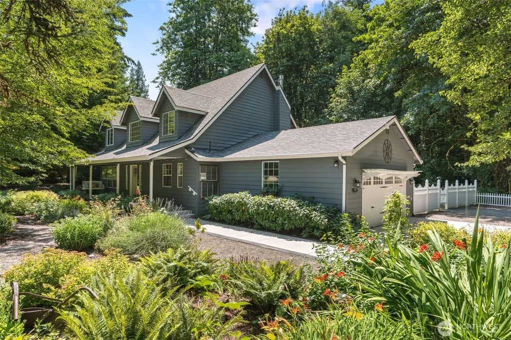 6808 Old Forest Lane SE Tumwater WA 98501