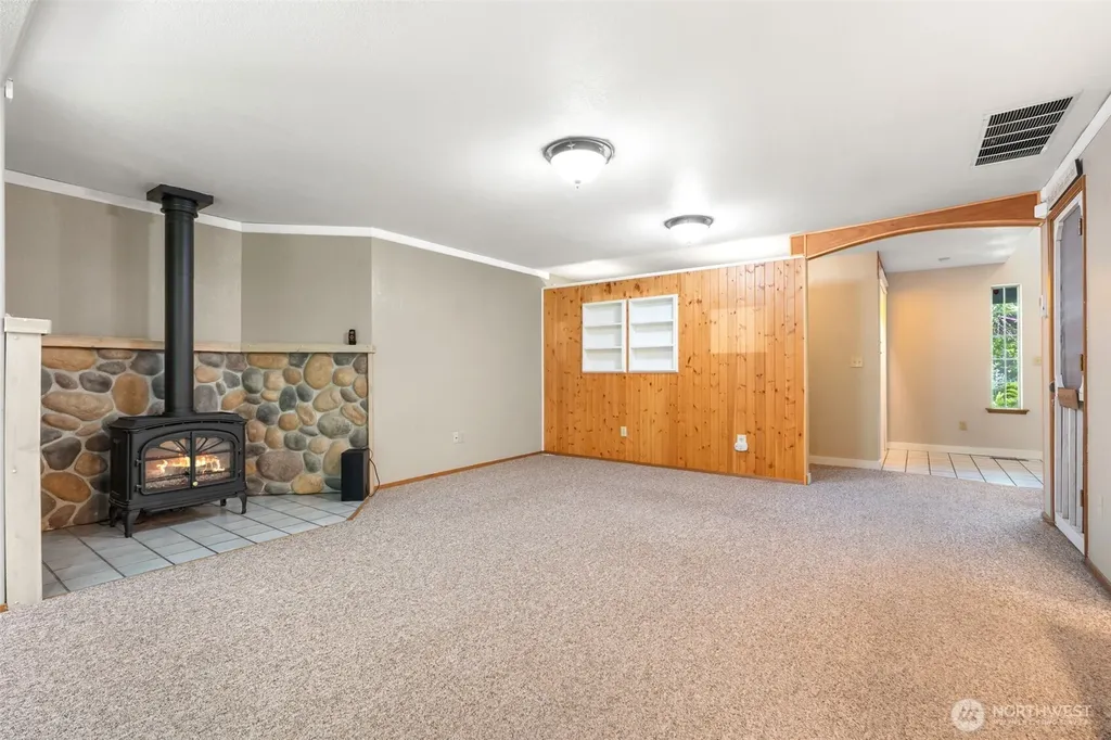 6808 Old Forest Lane SE Tumwater WA 98501