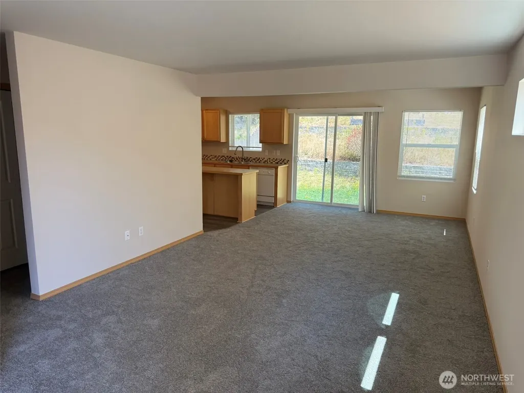 28202 241st Avenue SE Maple Valley WA 98038