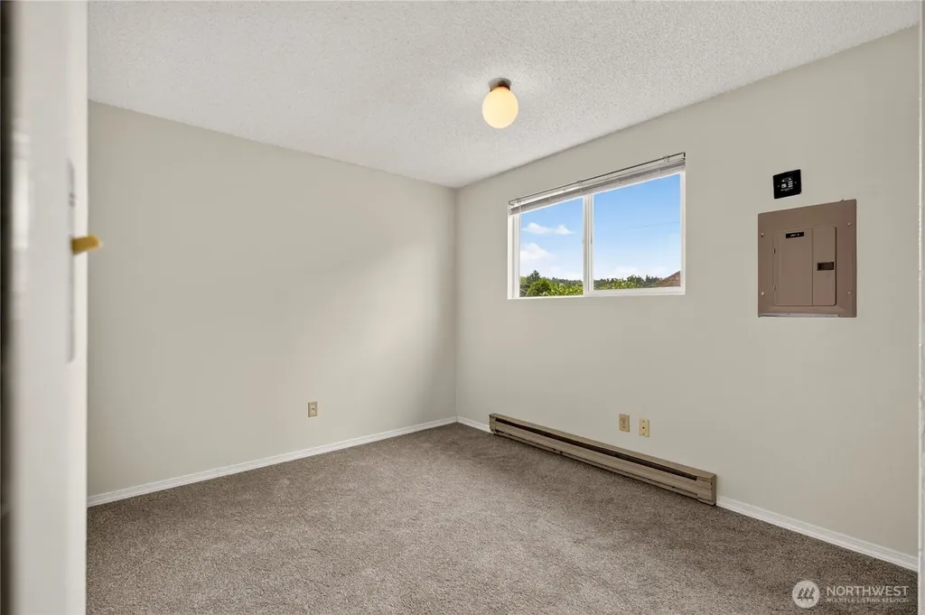 475 Houser Way S Renton WA 98057