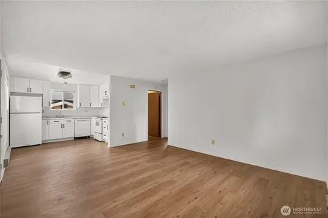 475 Houser Way S Renton WA 98057
