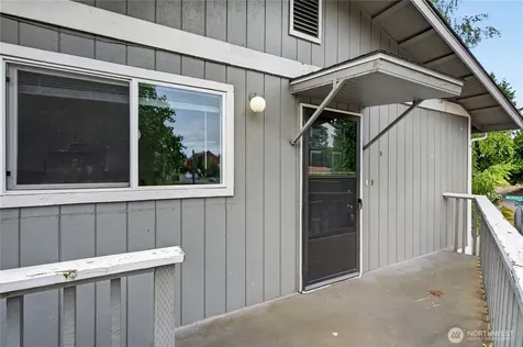 475 Houser Way S Renton WA 98057