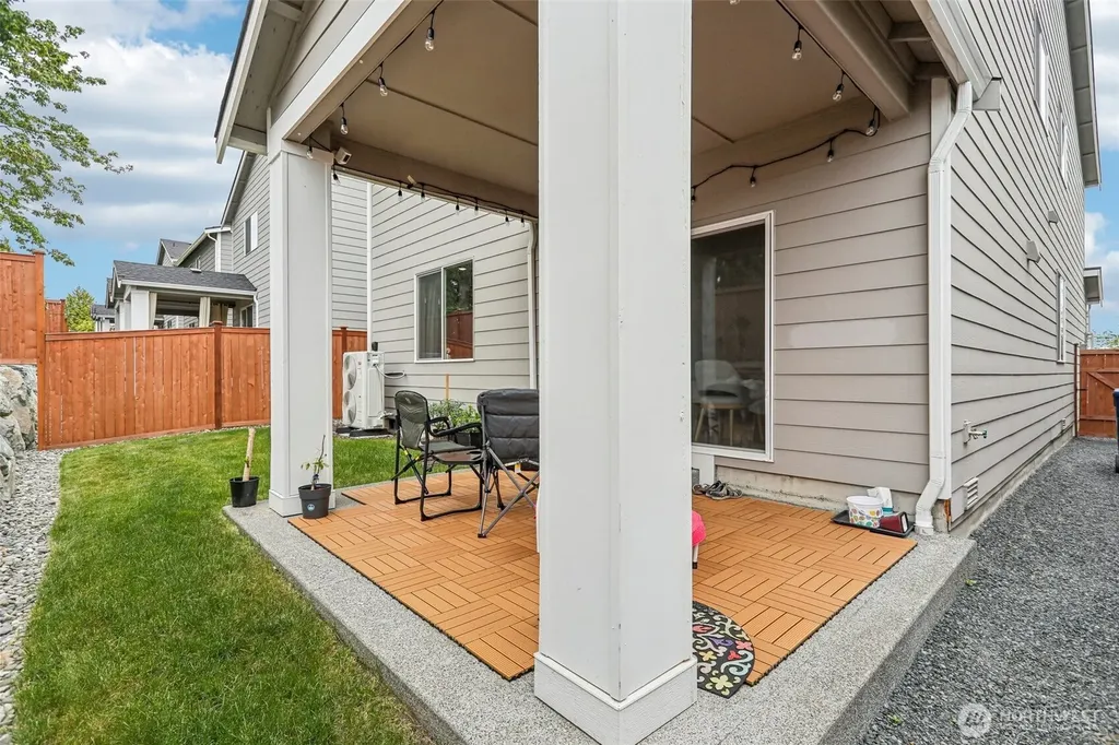 8543 52nd Place NE Marysville WA 98270