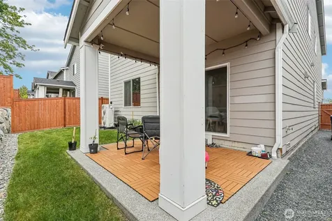 8543 52nd Place NE Marysville WA 98270