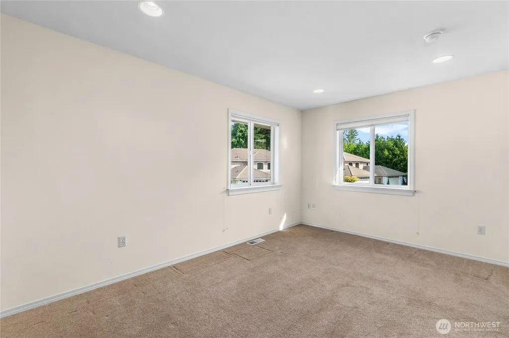 6833 Fairway Lane SE Olympia WA 98501