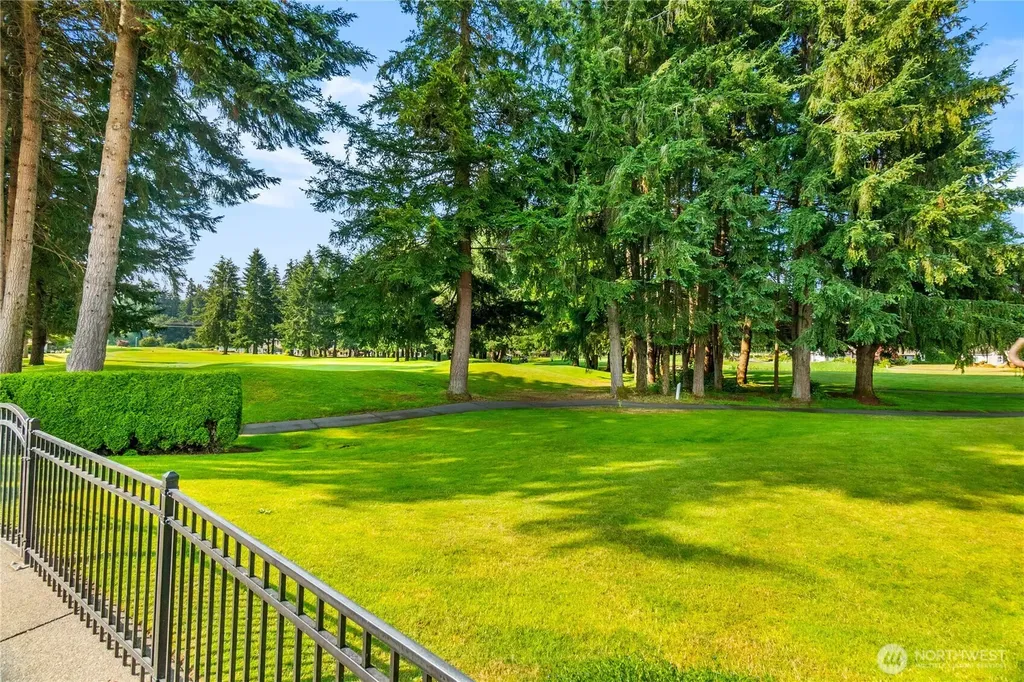 6833 Fairway Lane SE Olympia WA 98501