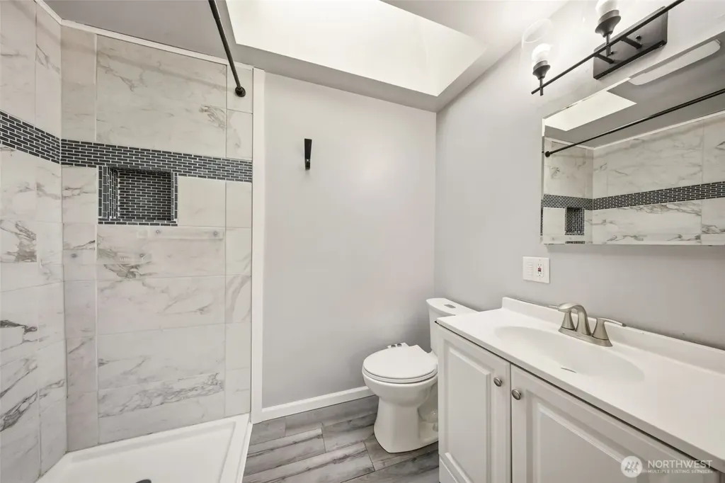 8432 S 121st Street Seattle WA 98178