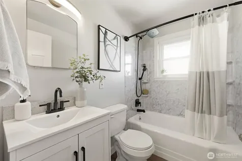 8432 S 121st Street Seattle WA 98178