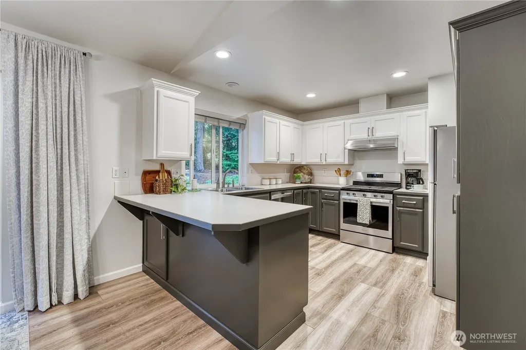 12915 60th Avenue Ct NW Gig Harbor WA 98332