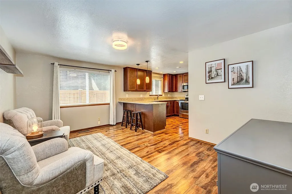 29707 32nd Place S Auburn WA 98001