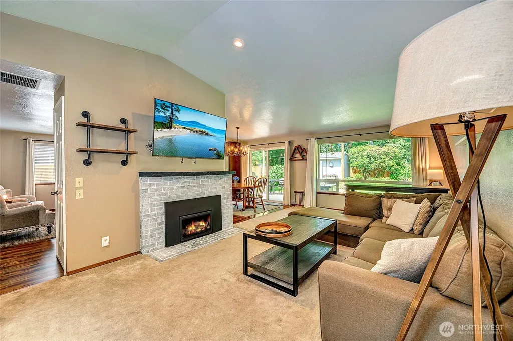 29707 32nd Place S Auburn WA 98001