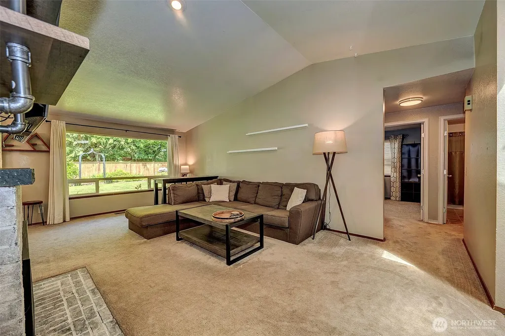 29707 32nd Place S Auburn WA 98001