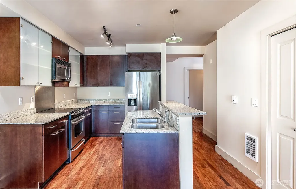 159 Denny Way Seattle WA 98109