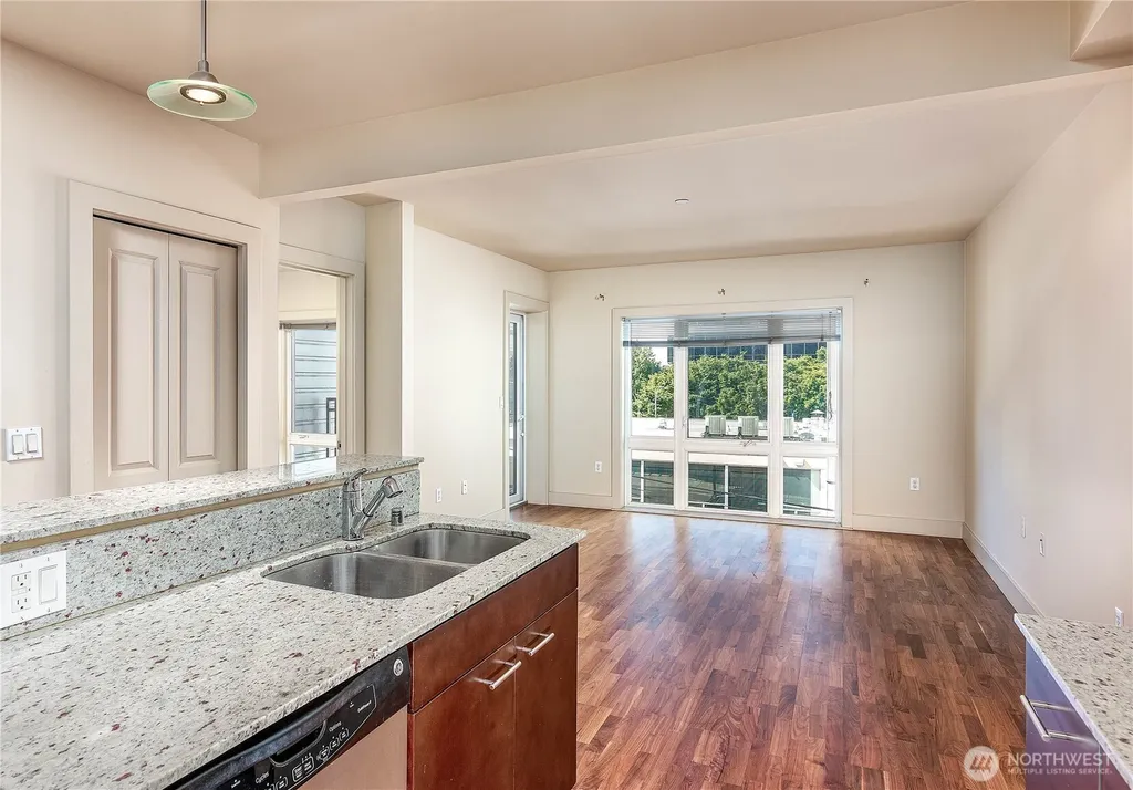 159 Denny Way Seattle WA 98109