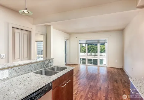 159 Denny Way Seattle WA 98109