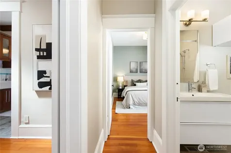 807 27th Avenue Seattle WA 98122