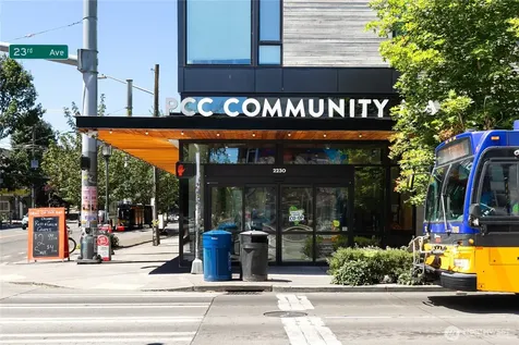 807 27th Avenue Seattle WA 98122