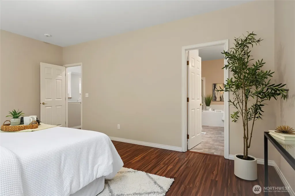 8819 69th Court St SW Lakewood WA 98498