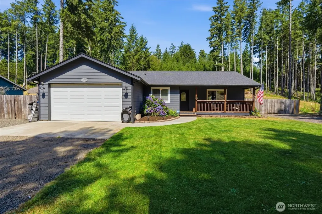 12847 Bear Lake Drive SW Port Orchard WA 98367