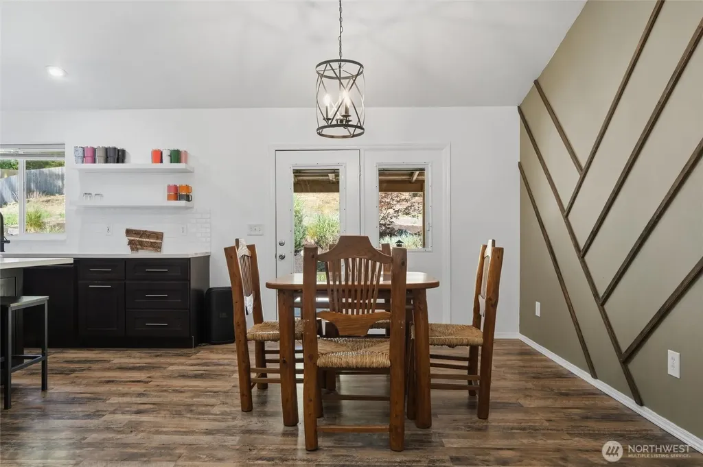12847 Bear Lake Drive SW Port Orchard WA 98367